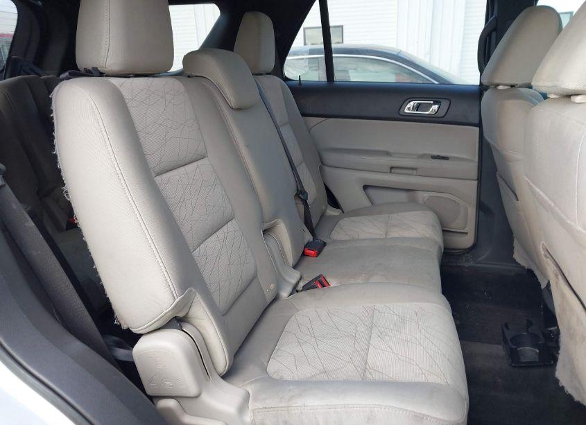 Photo 8 of 2011 Ford Explorer (VIN 1FMHK8B83BGA03172)