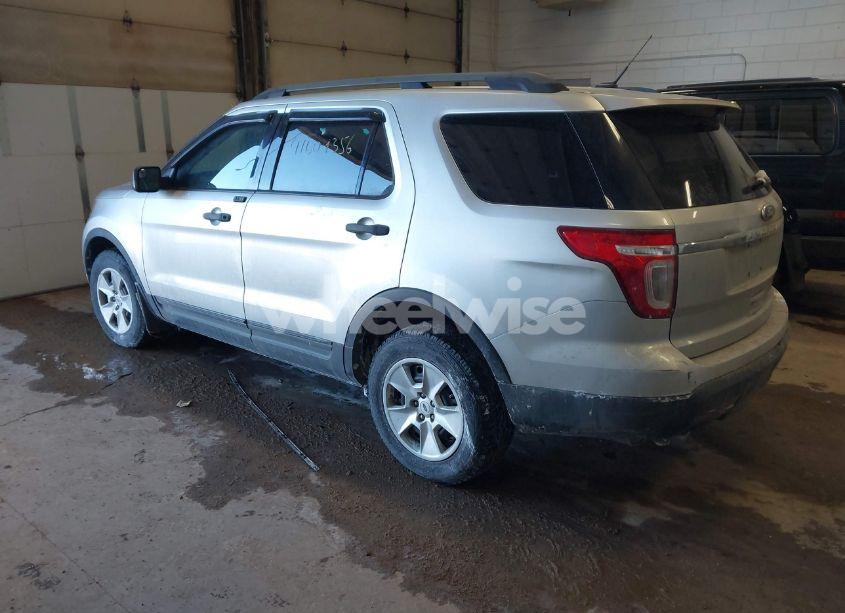 Photo 3 of 2011 Ford Explorer (VIN 1FMHK8B84BGA23933)