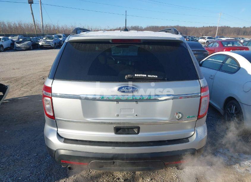 Photo 16 of 2011 Ford Explorer (VIN 1FMHK8B86BGA08236)