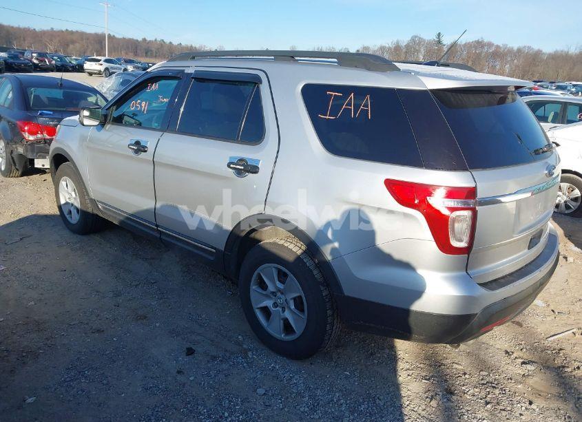 Photo 3 of 2011 Ford Explorer (VIN 1FMHK8B86BGA08236)