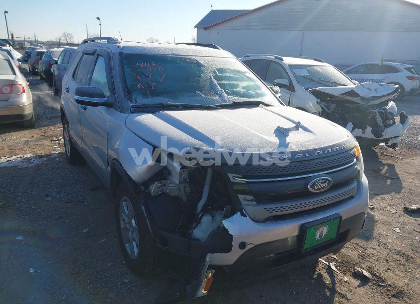 Photo 6 of 2011 Ford Explorer (VIN 1FMHK8B86BGA08236)