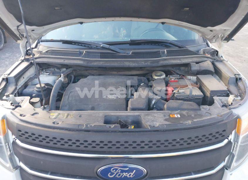 Photo 10 of 2012 Ford Explorer (VIN 1FMHK8B87CGA17674)