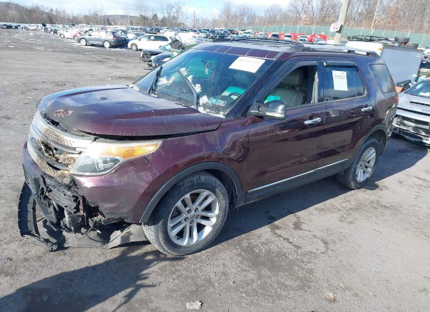 Photo 2 of 2011 Ford Explorer XLT (VIN 1FMHK8D80BGA29600)