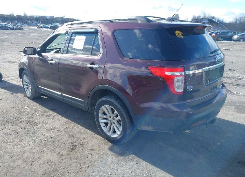 Photo 3 of 2011 Ford Explorer XLT (VIN 1FMHK8D80BGA29600)