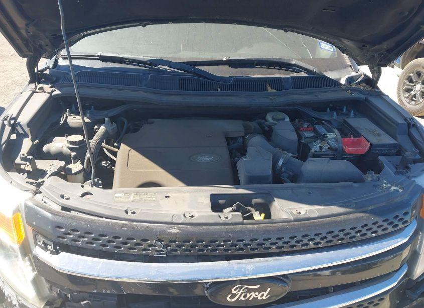 Photo 10 of 2011 Ford Explorer XLT (VIN 1FMHK8D80BGA36210)