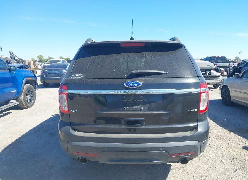 Photo 16 of 2011 Ford Explorer XLT (VIN 1FMHK8D80BGA36210)