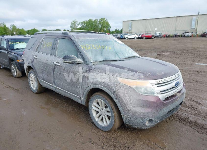2011 Ford Explorer XLT (VIN 1FMHK8D80BGA76237) main photo
