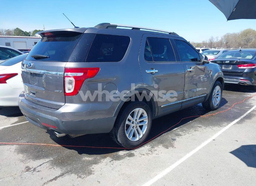 Photo 4 of 2012 Ford Explorer XLT (VIN 1FMHK8D80CGA22759)