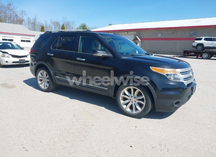 2012 Ford Explorer XLT (VIN 1FMHK8D80CGA42493) main photo
