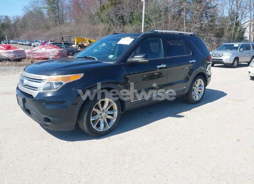 Photo 2 of 2012 Ford Explorer XLT (VIN 1FMHK8D80CGA42493)