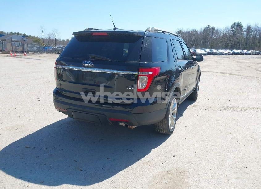 Photo 4 of 2012 Ford Explorer XLT (VIN 1FMHK8D80CGA42493)
