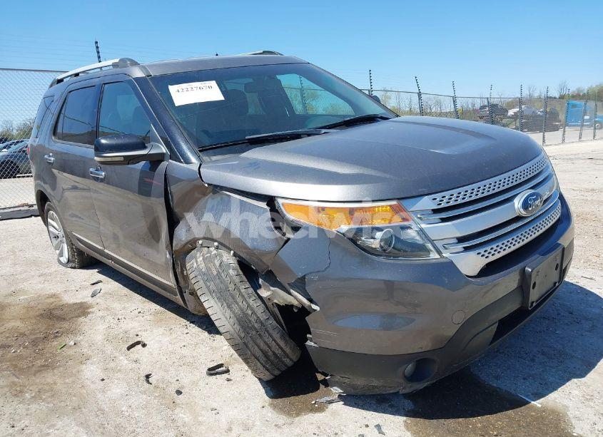 2012 Ford Explorer XLT (VIN 1FMHK8D81CGA30871) main photo
