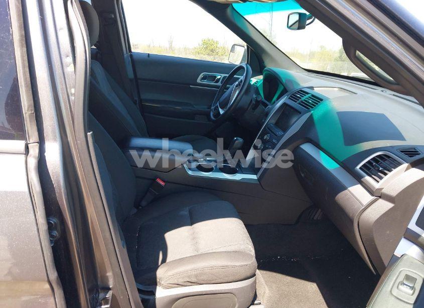 Photo 5 of 2012 Ford Explorer XLT (VIN 1FMHK8D81CGA30871)