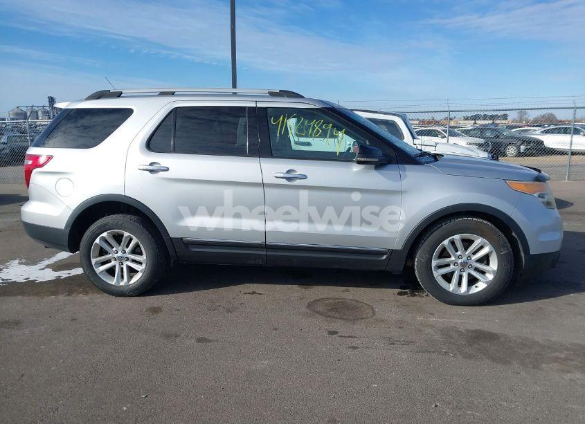 Photo 13 of 2011 Ford Explorer XLT (VIN 1FMHK8D82BGA31395)