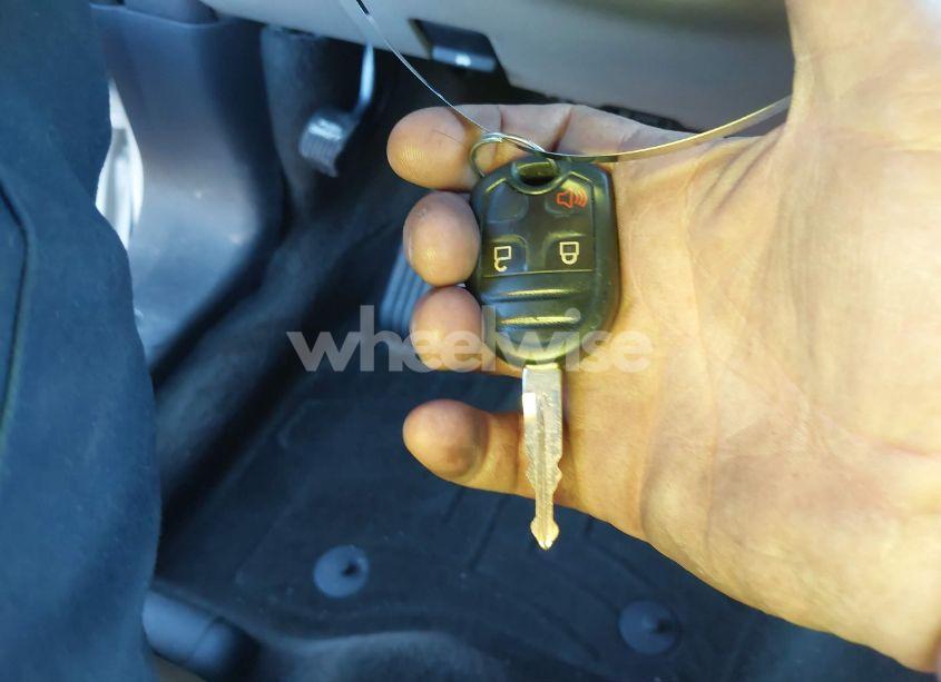 Photo 11 of 2011 Ford Explorer XLT (VIN 1FMHK8D82BGA59214)