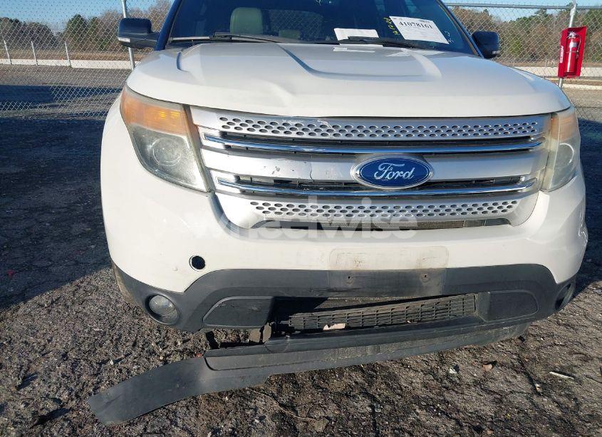 Photo 6 of 2011 Ford Explorer XLT (VIN 1FMHK8D82BGA59214)