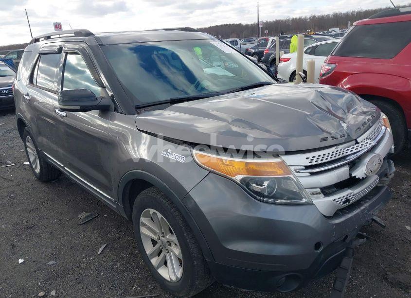 2011 Ford Explorer XLT (VIN 1FMHK8D82BGA66485) main photo