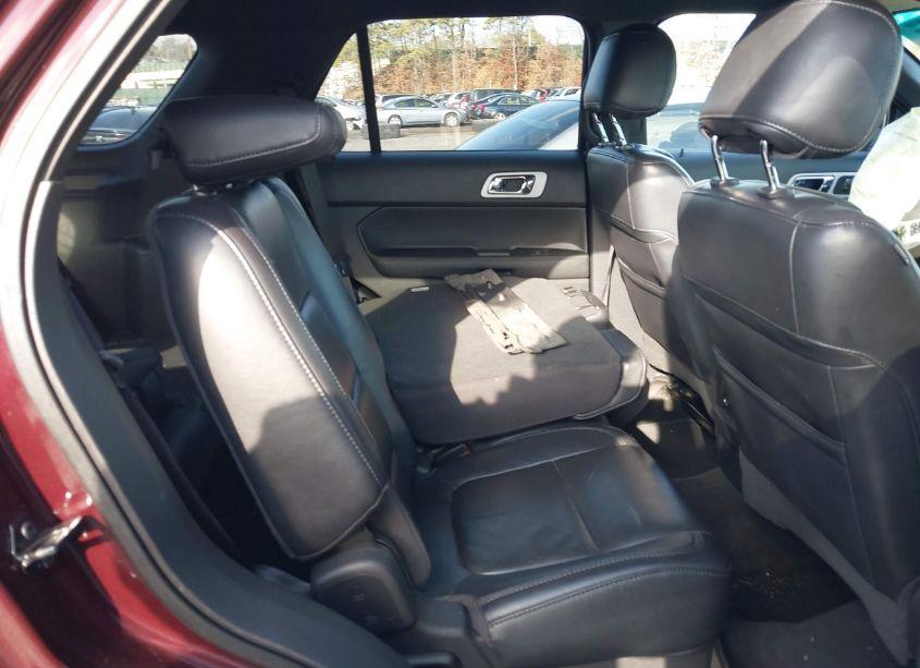 Photo 8 of 2011 Ford Explorer XLT (VIN 1FMHK8D82BGA74814)