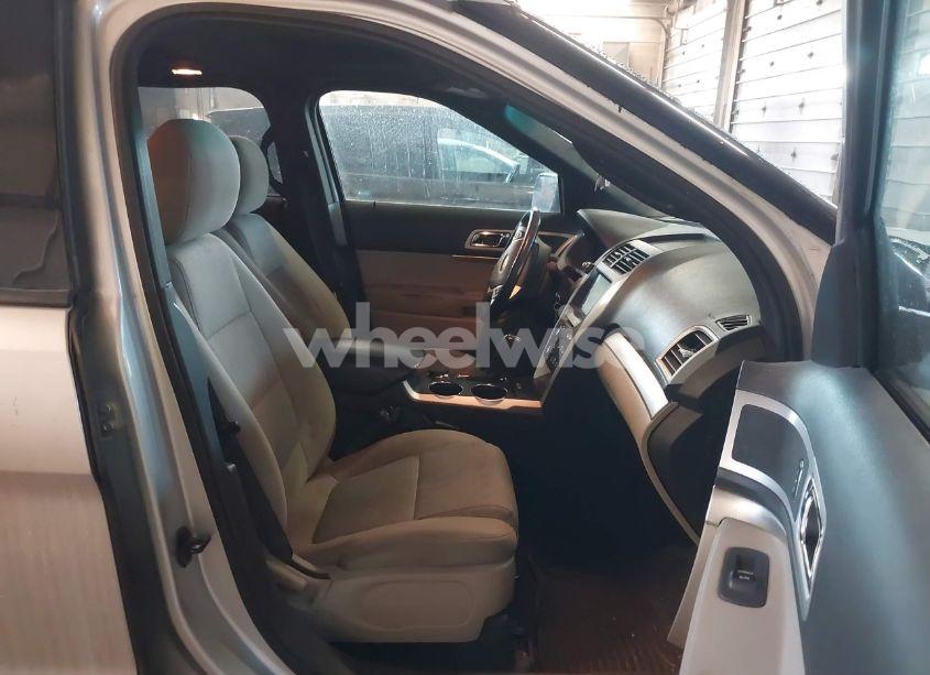 Photo 5 of 2012 Ford Explorer XLT (VIN 1FMHK8D82CGA20110)