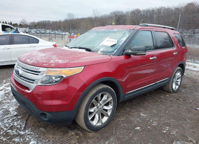 Photo 2 of 2012 Ford Explorer XLT (VIN 1FMHK8D82CGA25629)