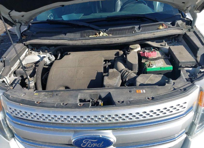 Photo 10 of 2011 Ford Explorer XLT (VIN 1FMHK8D83BGA75633)