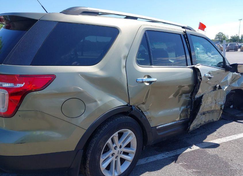 Photo 12 of 2012 Ford Explorer XLT (VIN 1FMHK8D83CGA10931)