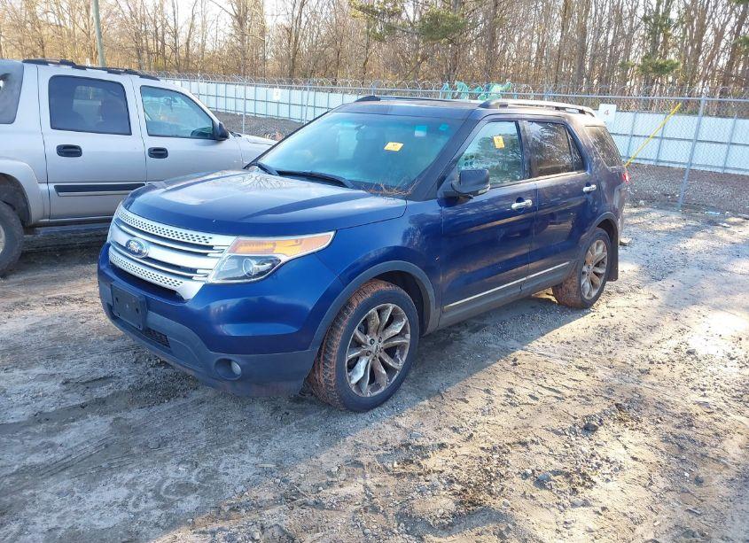 Photo 2 of 2012 Ford Explorer XLT (VIN 1FMHK8D83CGA19029)