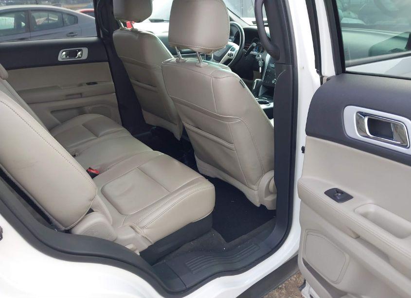 Photo 8 of 2012 Ford Explorer XLT (VIN 1FMHK8D83CGA62740)