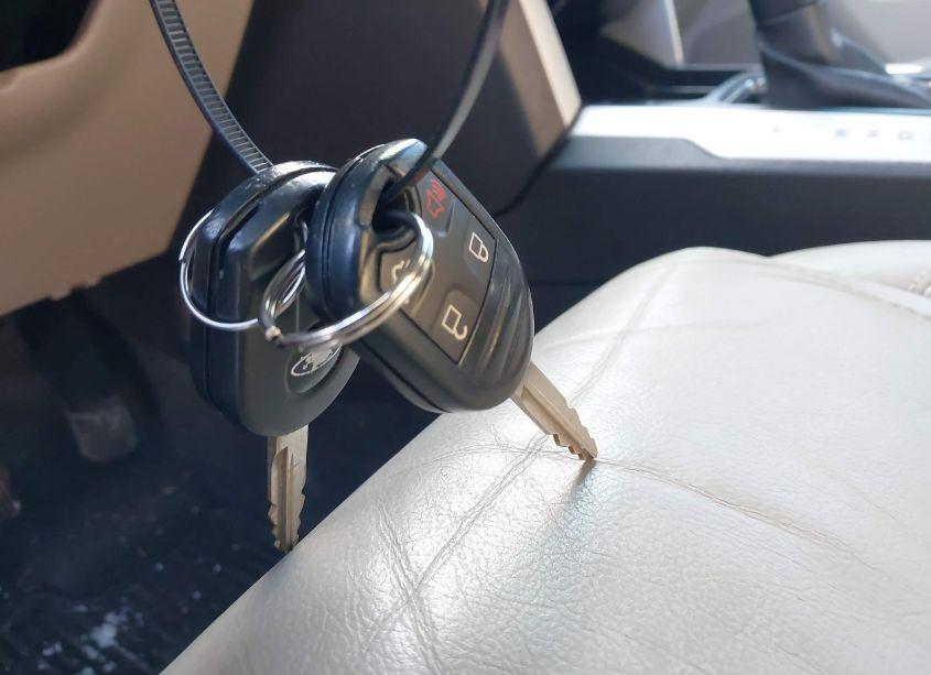 Photo 11 of 2011 Ford Explorer XLT (VIN 1FMHK8D84BGA06837)