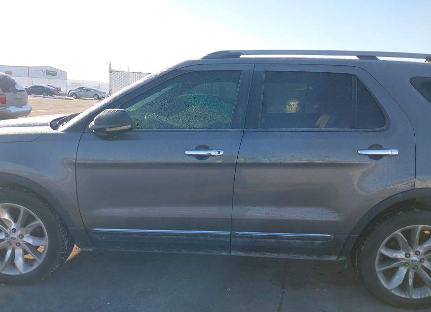 Photo 14 of 2011 Ford Explorer XLT (VIN 1FMHK8D84BGA06837)