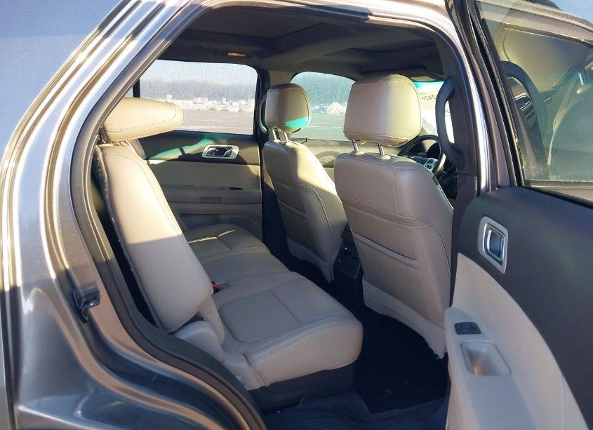 Photo 8 of 2011 Ford Explorer XLT (VIN 1FMHK8D84BGA06837)