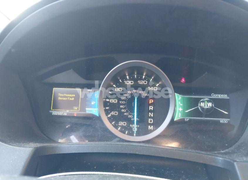 Photo 7 of 2011 Ford Explorer XLT (VIN 1FMHK8D84BGA26151)