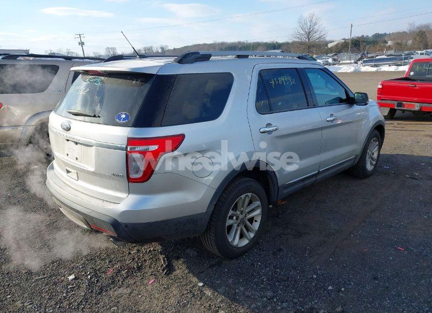 Photo 4 of 2011 Ford Explorer XLT (VIN 1FMHK8D84BGA48022)