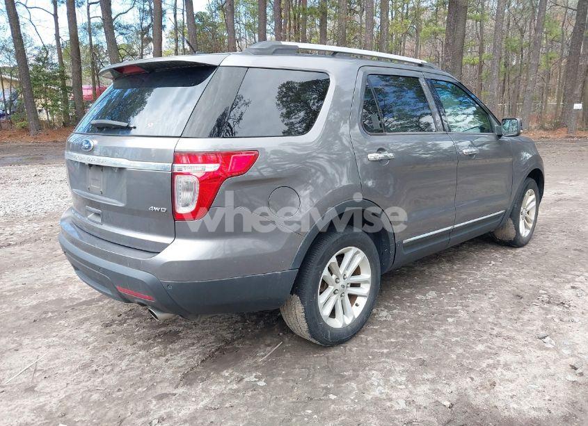 Photo 4 of 2012 Ford Explorer XLT (VIN 1FMHK8D84CGA45218)