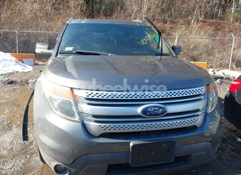 Photo 12 of 2012 Ford Explorer XLT (VIN 1FMHK8D84CGA53772)