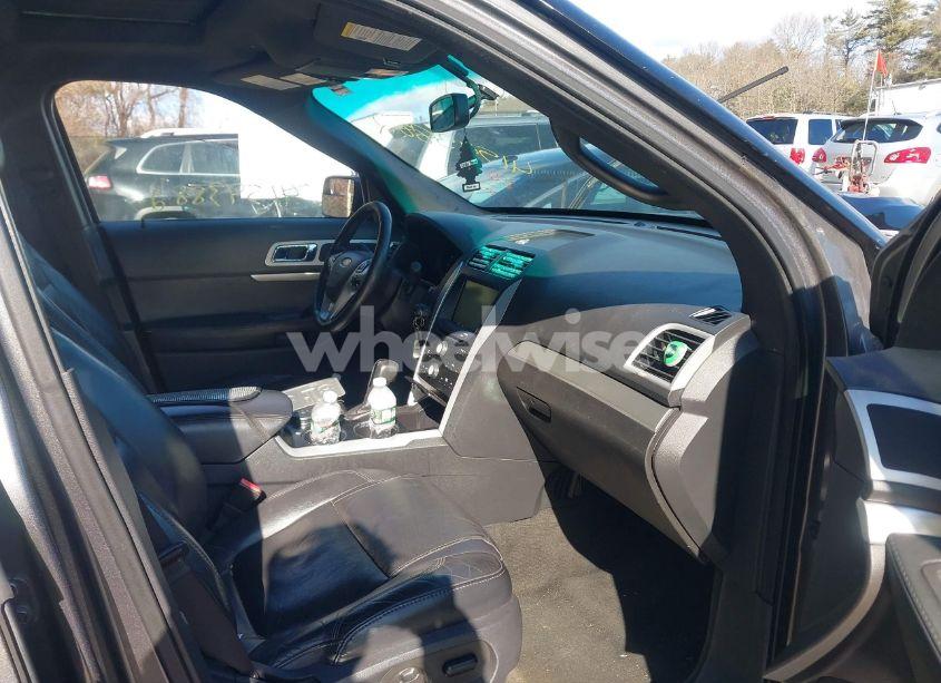 Photo 5 of 2012 Ford Explorer XLT (VIN 1FMHK8D84CGA53772)