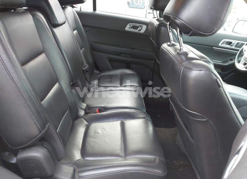 Photo 8 of 2012 Ford Explorer XLT (VIN 1FMHK8D84CGA81989)