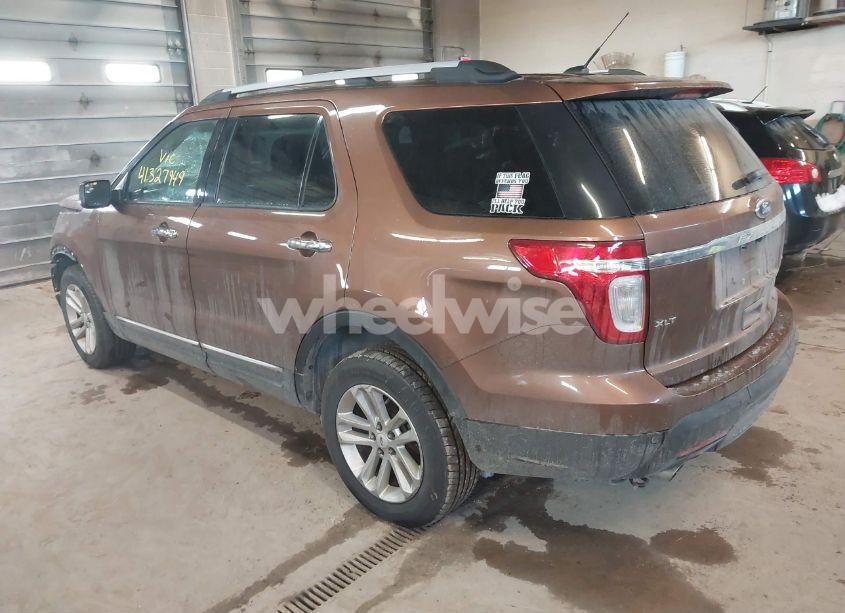 Photo 3 of 2012 Ford Explorer XLT (VIN 1FMHK8D84CGA85234)