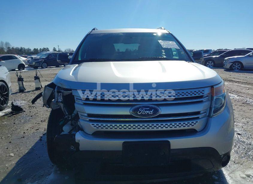 Photo 12 of 2011 Ford Explorer XLT (VIN 1FMHK8D85BGA64181)