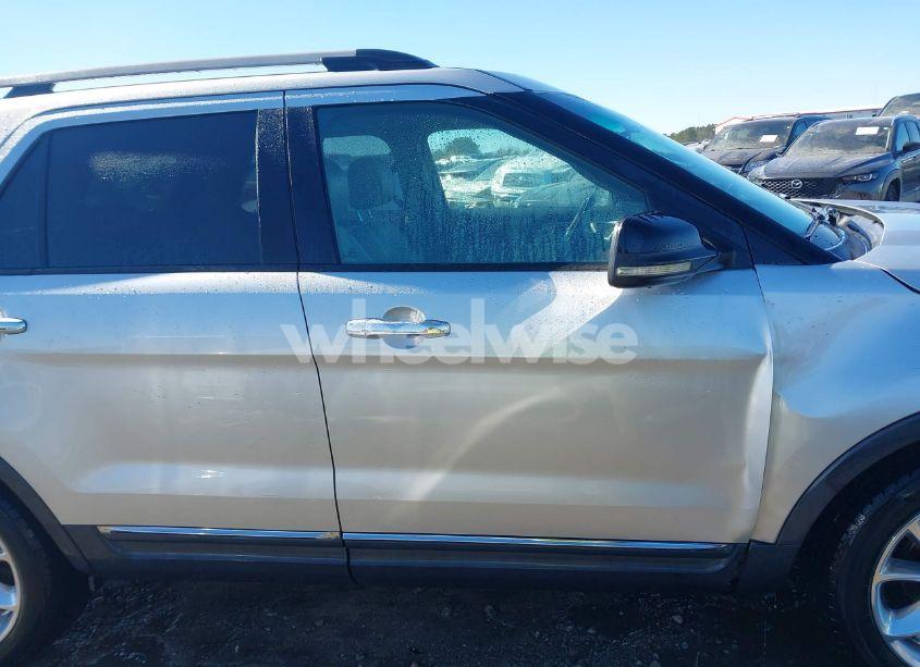 Photo 13 of 2011 Ford Explorer XLT (VIN 1FMHK8D85BGA64181)