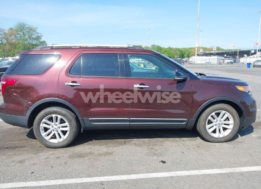 Photo 13 of 2012 Ford Explorer XLT (VIN 1FMHK8D85CGA22871)