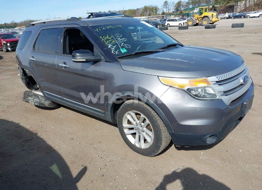 2012 Ford Explorer XLT (VIN 1FMHK8D85CGA78020) main photo