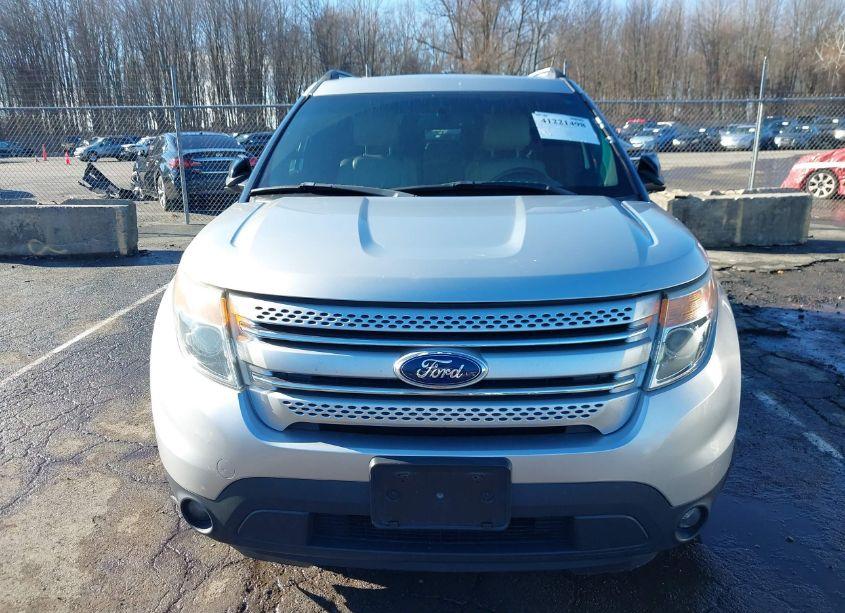 Photo 12 of 2011 Ford Explorer XLT (VIN 1FMHK8D87BGA74601)