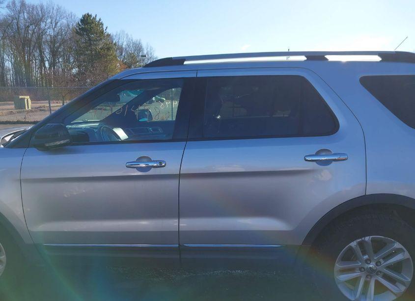Photo 14 of 2011 Ford Explorer XLT (VIN 1FMHK8D87BGA74601)
