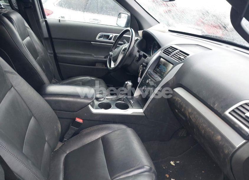 Photo 5 of 2012 Ford Explorer XLT (VIN 1FMHK8D87CGB00776)