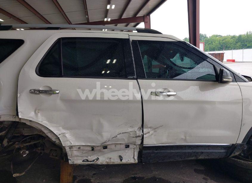 Photo 14 of 2012 Ford Explorer XLT (VIN 1FMHK8D88CGA43990)