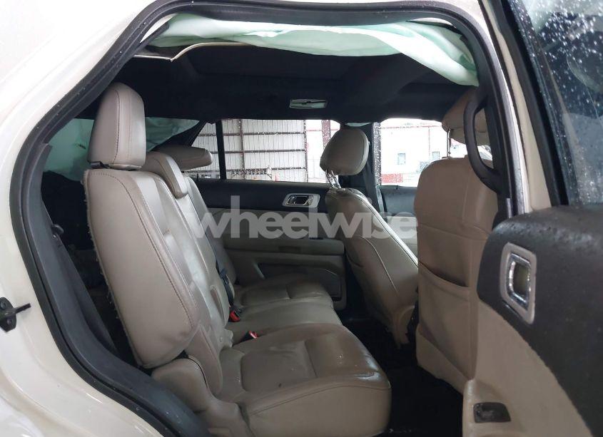 Photo 8 of 2012 Ford Explorer XLT (VIN 1FMHK8D88CGA43990)