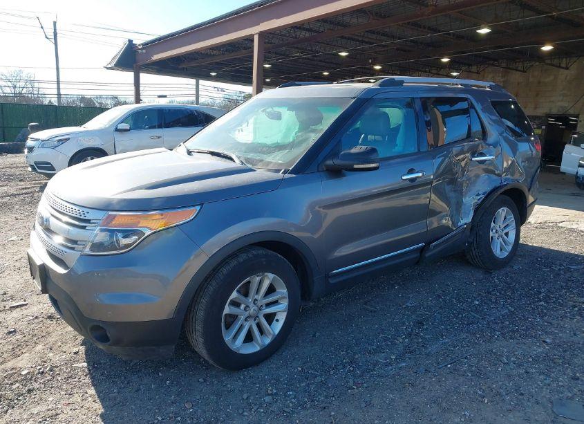 Photo 2 of 2012 Ford Explorer XLT (VIN 1FMHK8D88CGA97807)