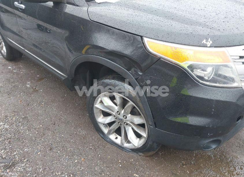 Photo 6 of 2011 Ford Explorer XLT (VIN 1FMHK8D89BGA08678)