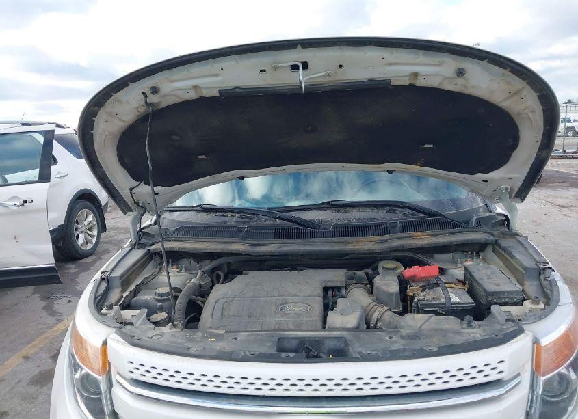 Photo 10 of 2012 Ford Explorer XLT (VIN 1FMHK8D89CGA31072)